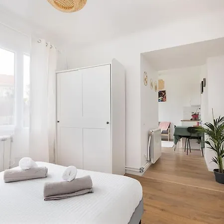 Elegant Flat Paris Cdg Expo Aulnay-sous-Bois